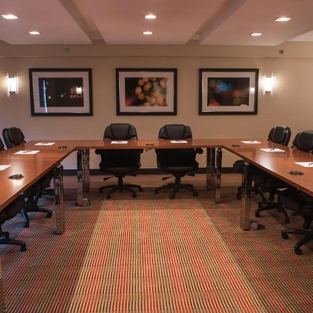 Four Points By Sheraton Winnipeg South Exteriör bild