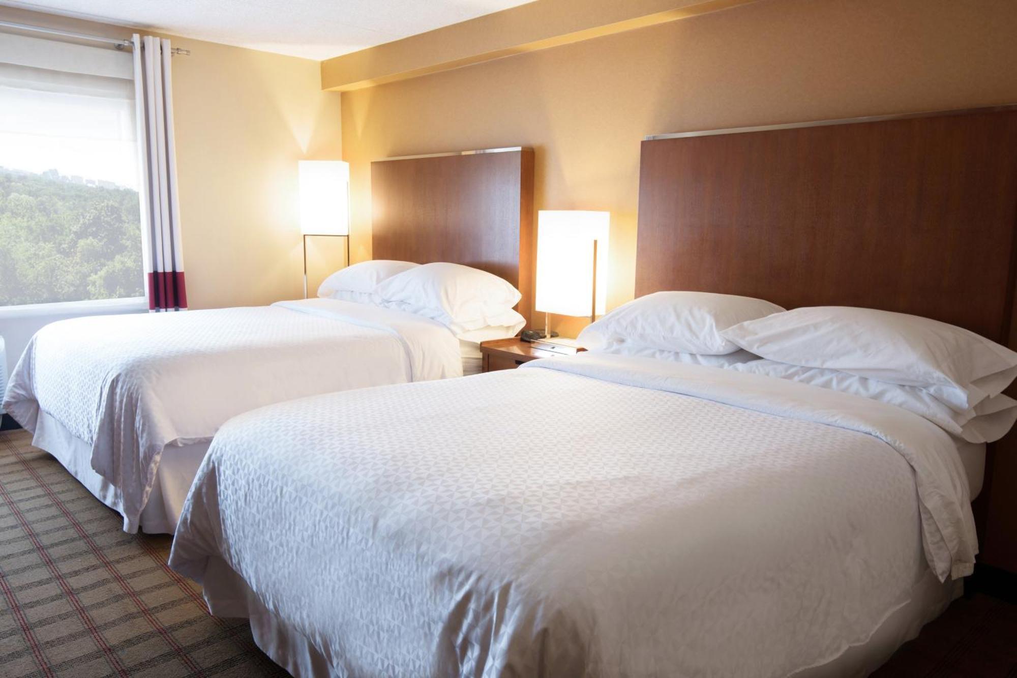 Four Points By Sheraton Winnipeg South Exteriör bild
