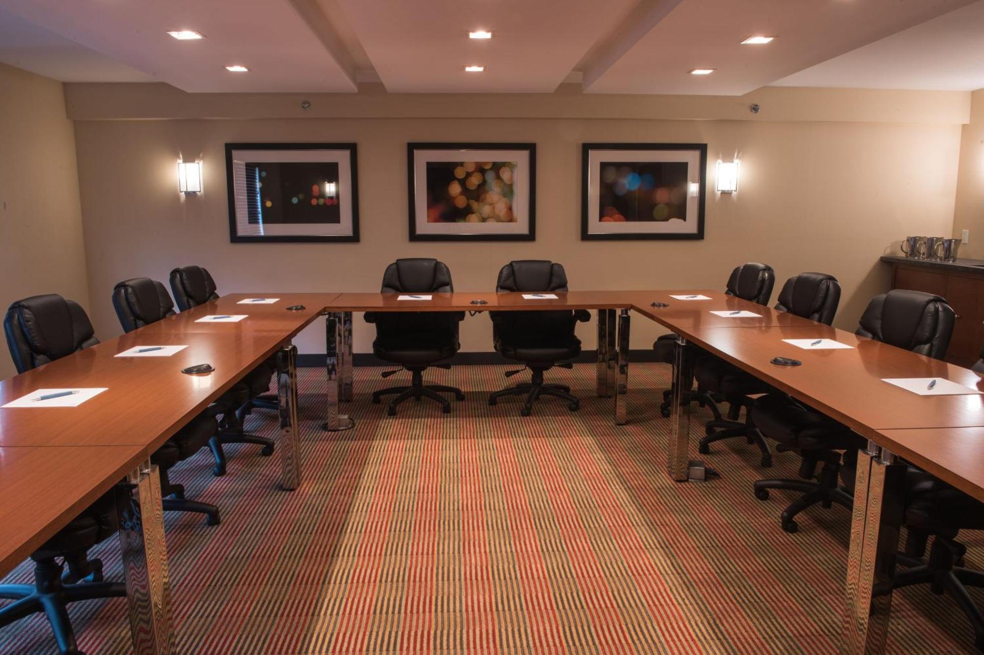 Four Points By Sheraton Winnipeg South Exteriör bild
