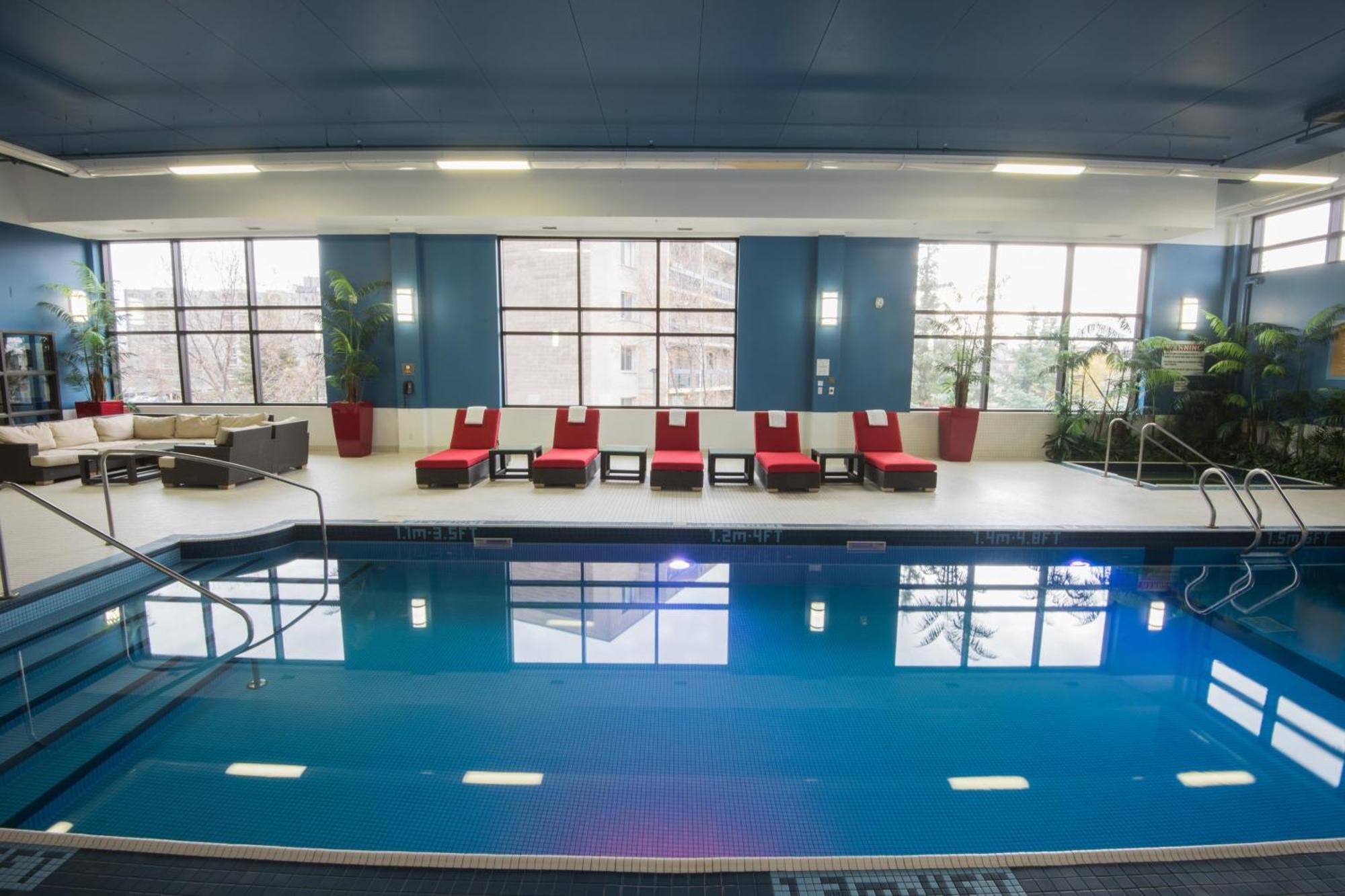 Four Points By Sheraton Winnipeg South Exteriör bild