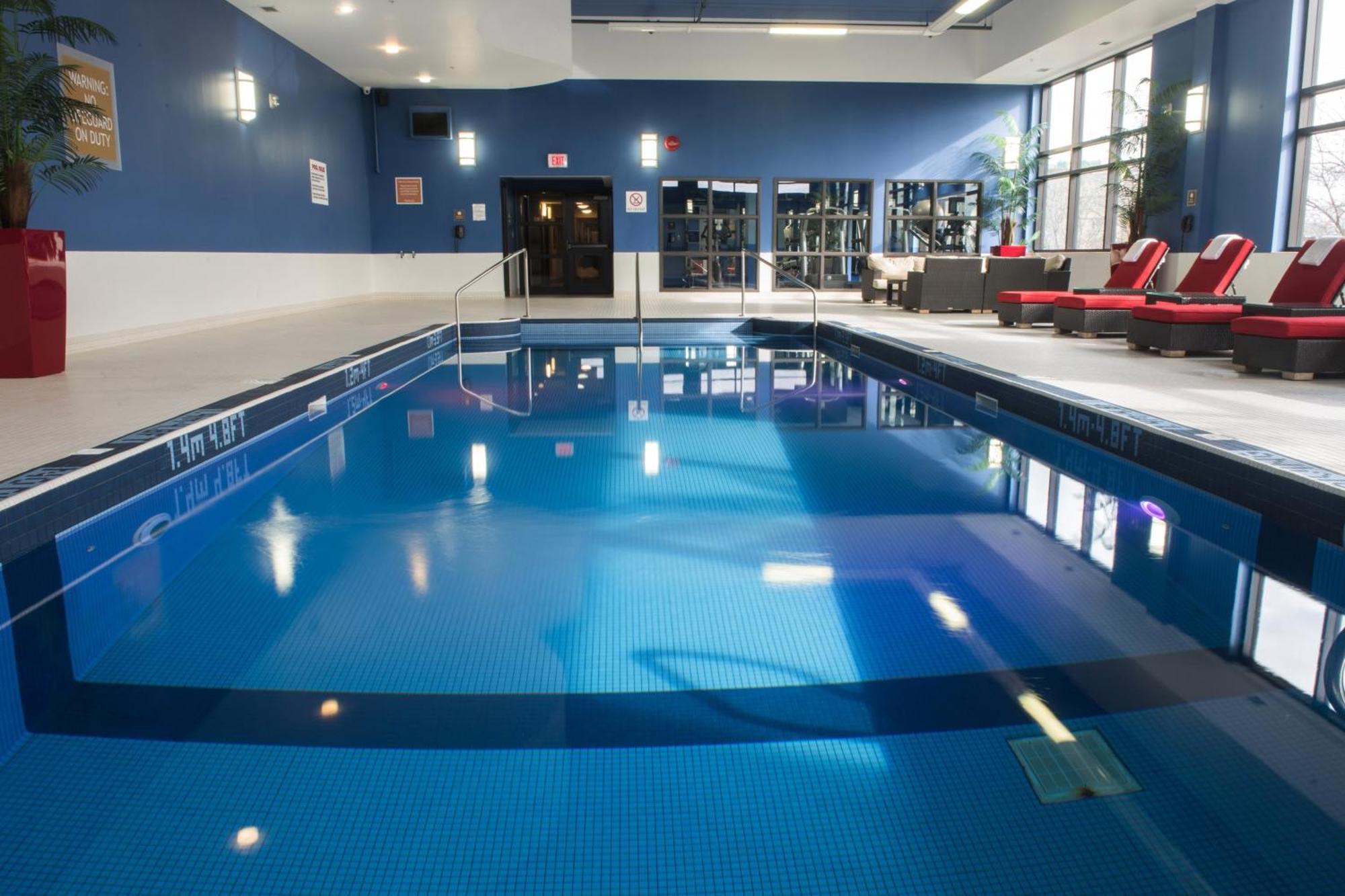 Four Points By Sheraton Winnipeg South Exteriör bild